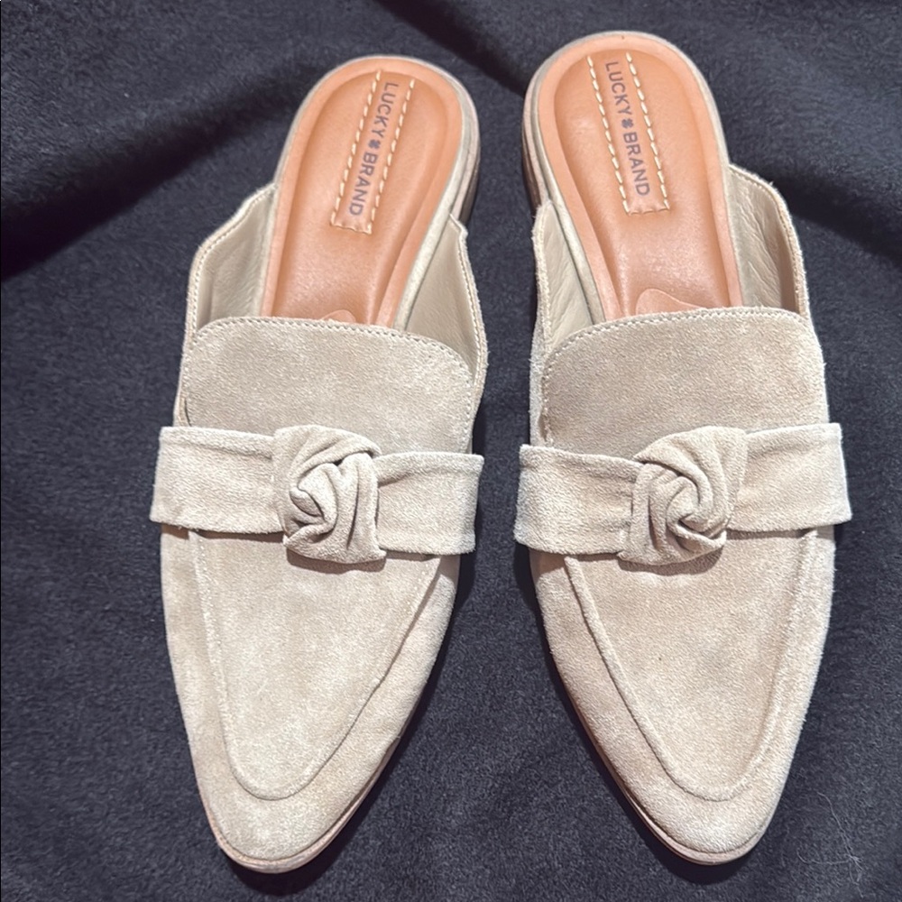 Lucky Brand Cream/Taupe Flats